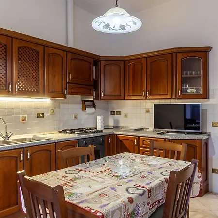 Holiday home Casa Umbe