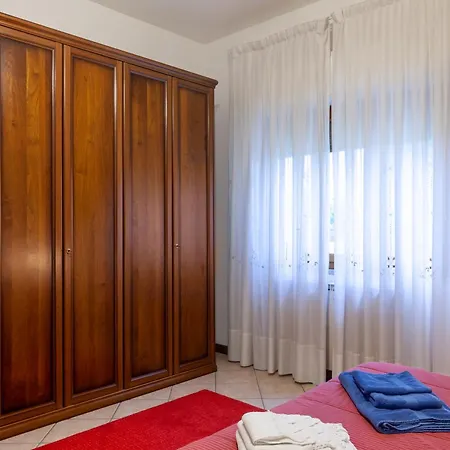 Casa Umbe * Pietrasanta